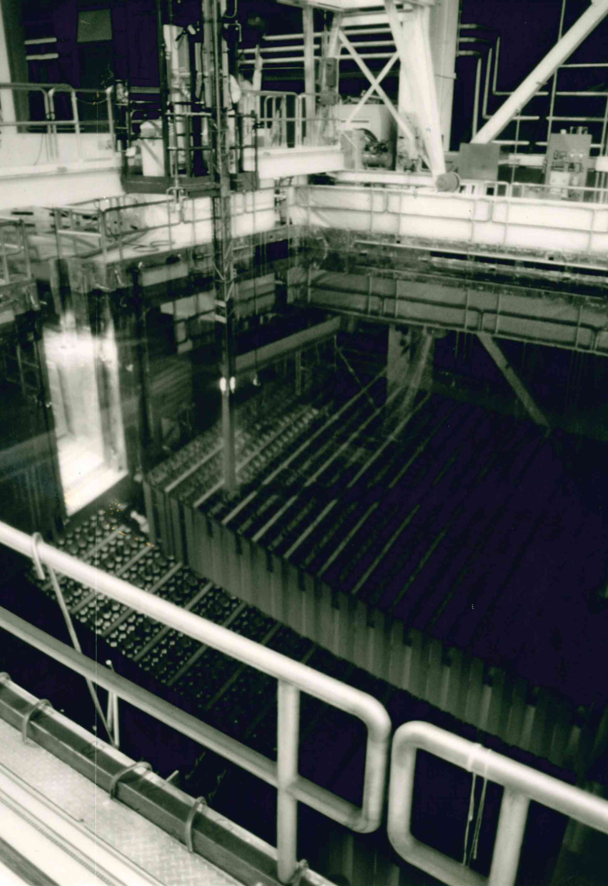 Fuel assemblies